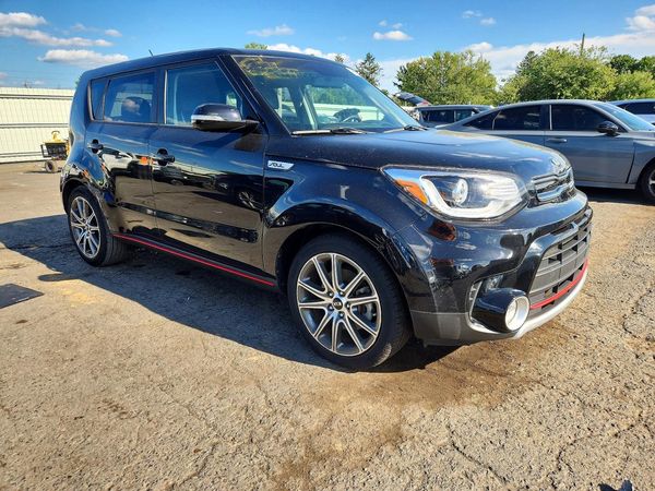 2019 KIA SOUL Exclaim