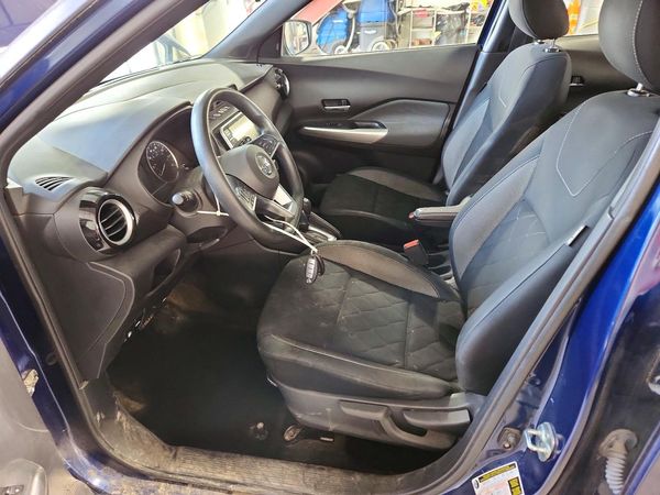 2020 NISSAN KICKS — DENT
