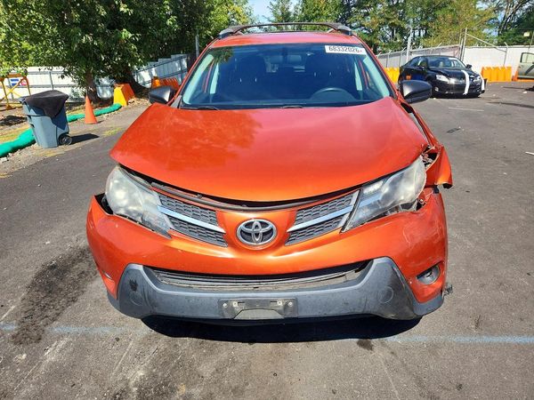 2015 TOYOTA RAV4