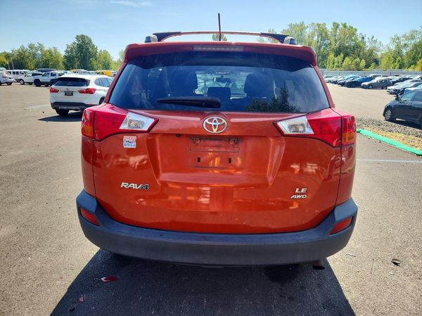2015 TOYOTA RAV4