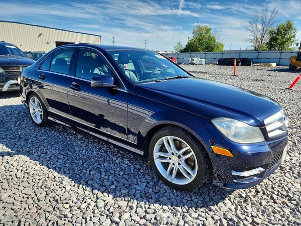 2013 MERCEDES-BENZ C C300