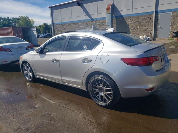 2013 ACURA ILX 20 TECH — DSRA