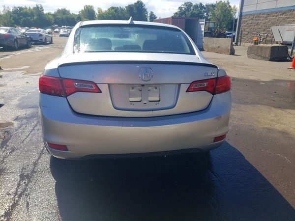 2013 ACURA ILX 20 TECH — DIRR