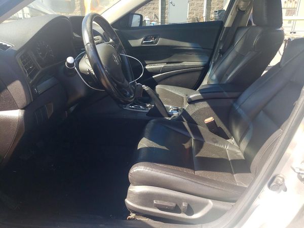 2013 ACURA ILX 20 TECH — DENT