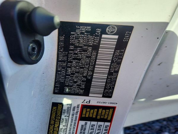 2012 TOYOTA CAMRY — VINS