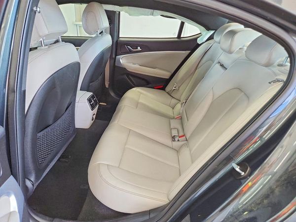 2023 GENESIS G70