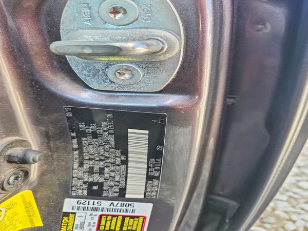 2012 TOYOTA SIENNA
