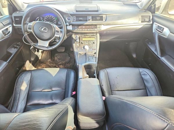 2012 LEXUS CT 200h — CKPT
