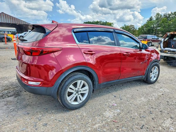 2017 KIA SPORTAGE LX