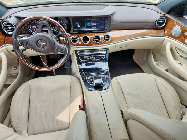 2017 MERCEDES-BENZ E