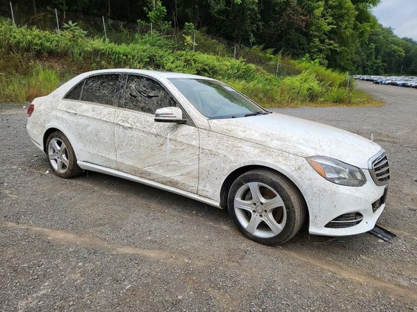 2014 MERCEDES-BENZ E-CLASS E350 — Passenger 3/4