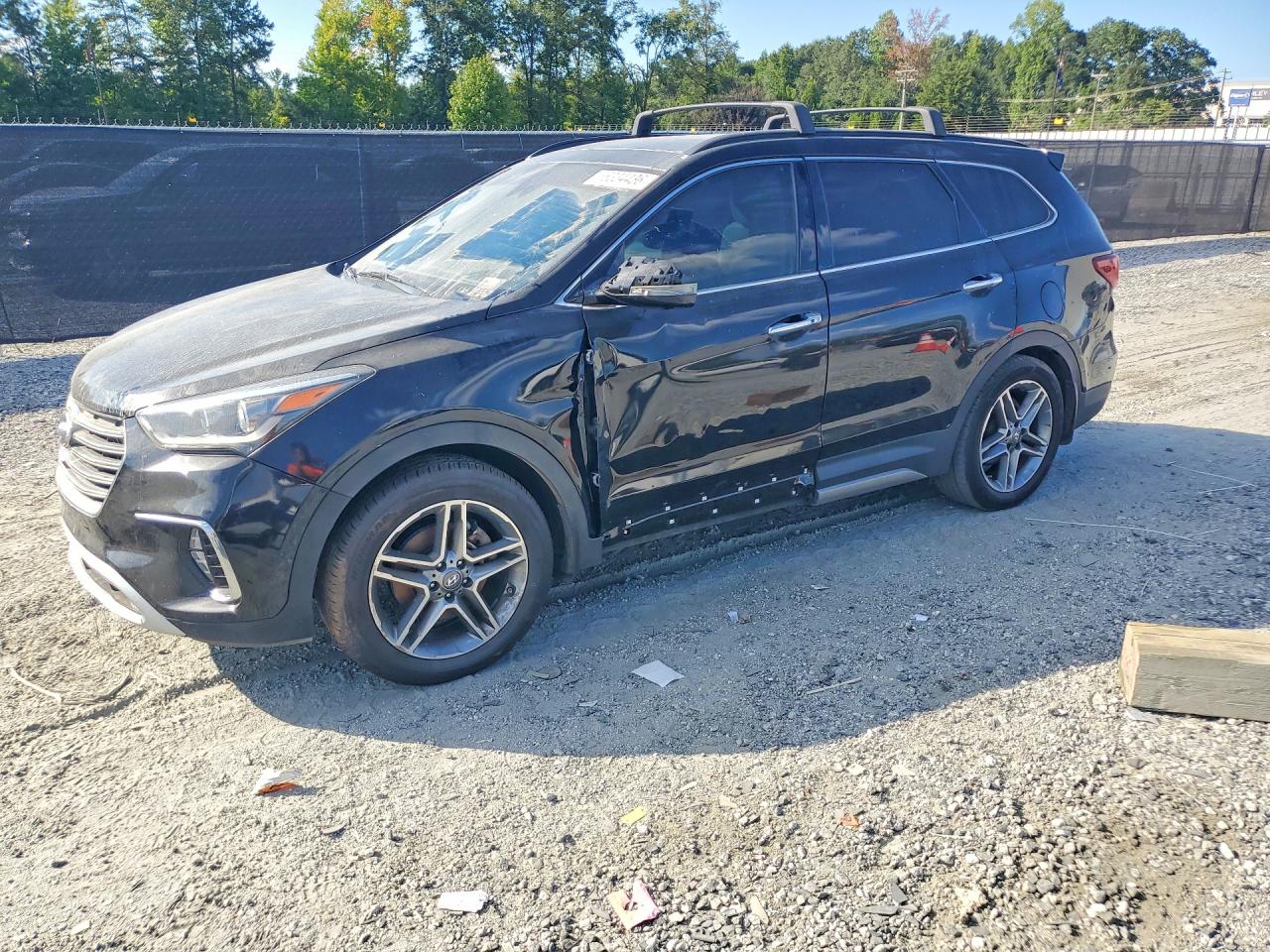2019 HYUNDAI SANTA FE — Front 3/4