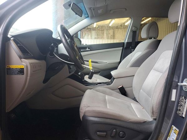2016 HYUNDAI TUCSON — DENT