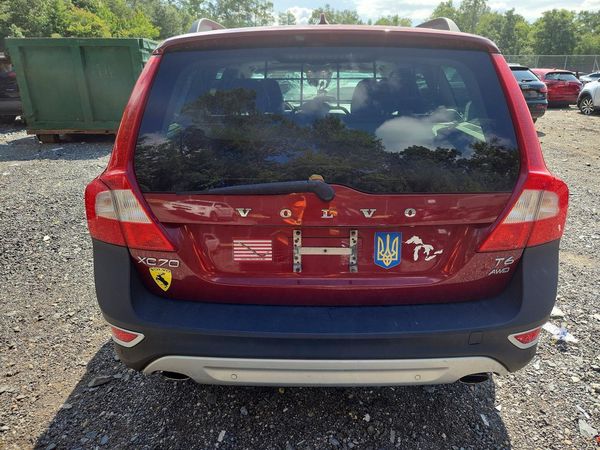 2013 VOLVO XC70
