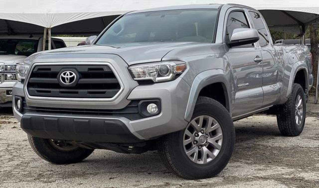 2016 TOYOTA TACOMA