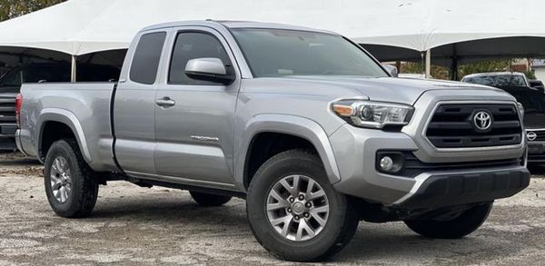 2016 TOYOTA TACOMA