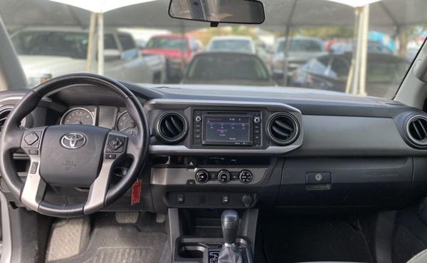 2016 TOYOTA TACOMA