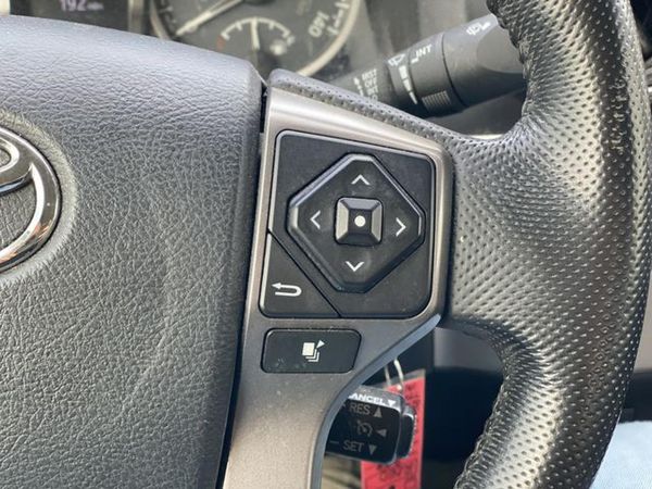 2016 TOYOTA TACOMA