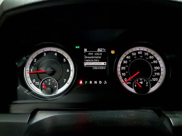 2014 RAM 1500 ST