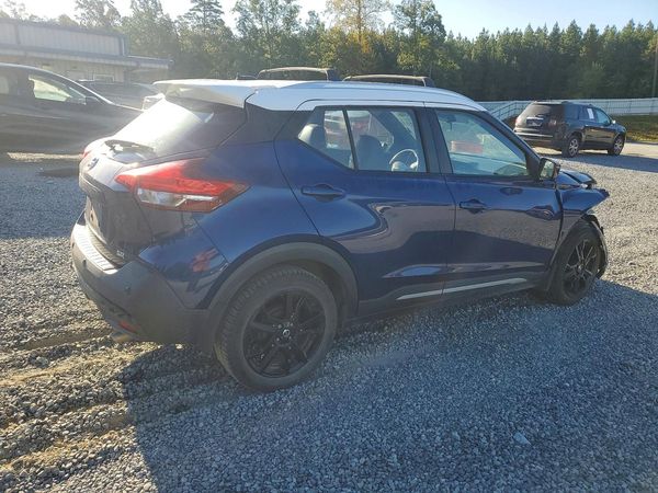 2020 NISSAN KICKS