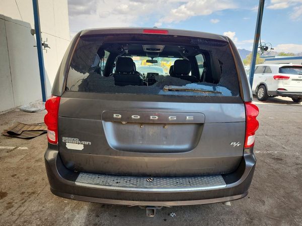 2016 DODGE GRAND CARAVAN R/T