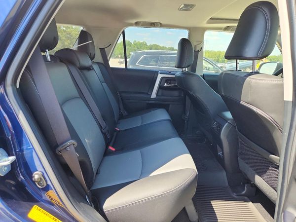 2021 TOYOTA 4RUNNER SRS Prem