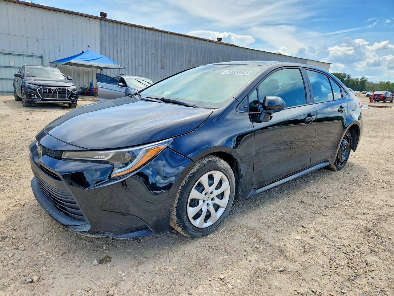 2025 TOYOTA COROLLA LE — Front 3/4