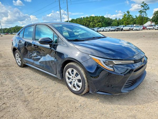 2025 TOYOTA COROLLA LE — Passenger 3/4