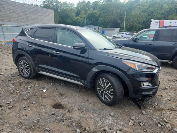 2020 HYUNDAI TUCSON — Passenger 3/4