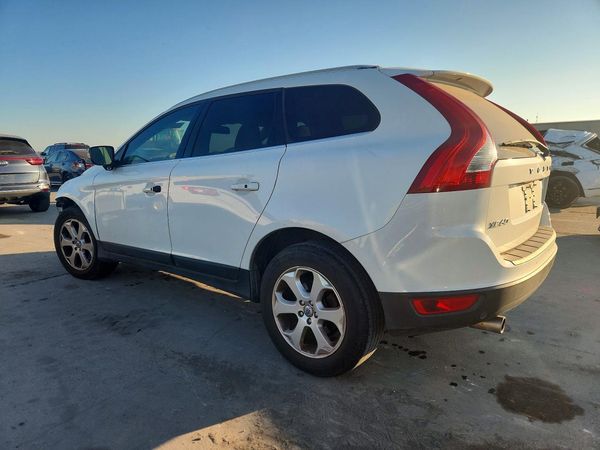 2013 VOLVO XC60