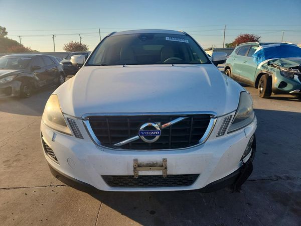 2013 VOLVO XC60