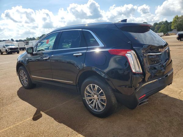 2017 CADILLAC XT5