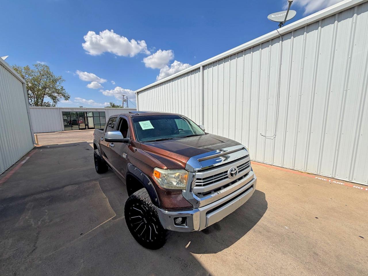 2014 TOYOTA TUNDRA Platinum