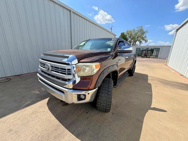 2014 TOYOTA TUNDRA Platinum