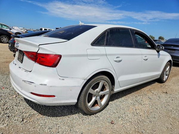 2015 AUDI A3