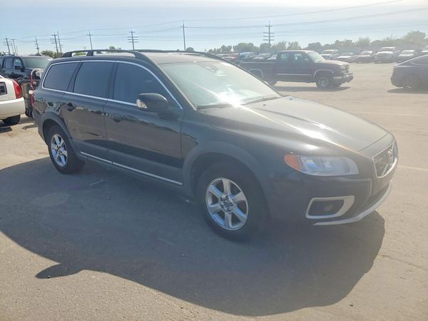 2012 VOLVO XC70