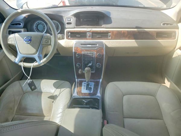 2012 VOLVO XC70