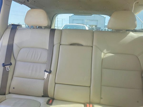 2012 VOLVO XC70