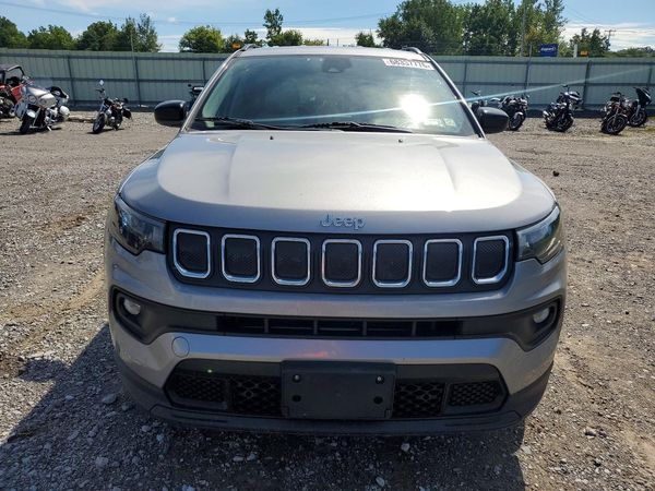 2022 JEEP COMPASS