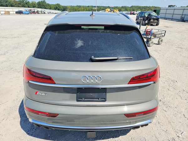 2023 AUDI SQ5 quattro Premium Plus