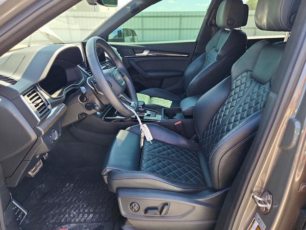 2023 AUDI SQ5 quattro Premium Plus