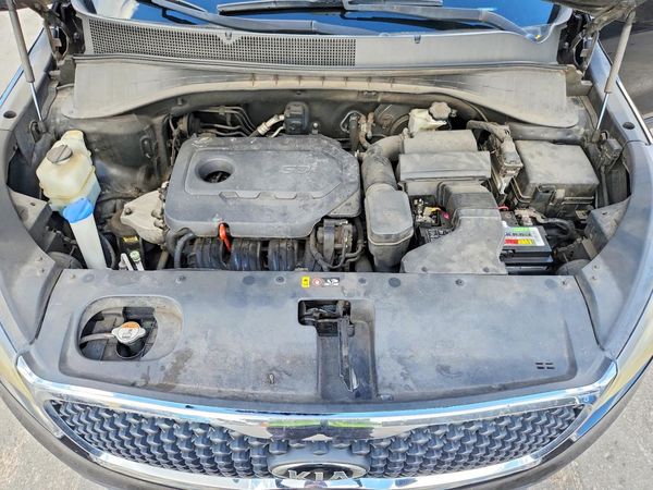 2016 KIA SORENTO L / LX