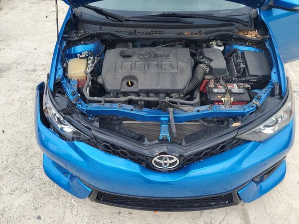 2018 TOYOTA COROLLA