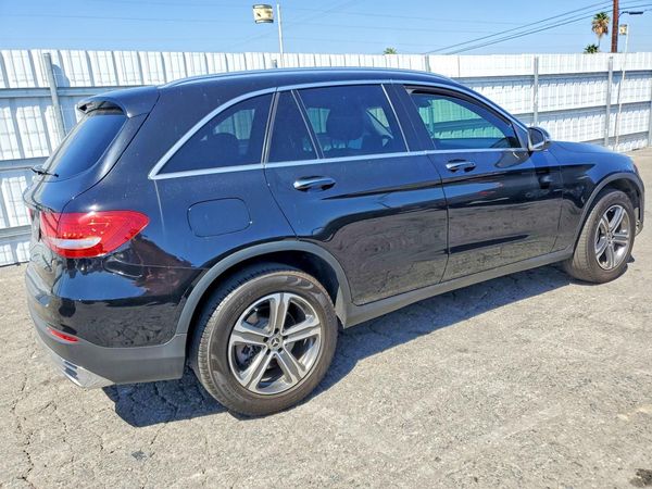 2016 MERCEDES-BENZ GLC GLC300 Base-4M