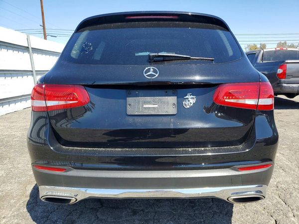 2016 MERCEDES-BENZ GLC GLC300 Base-4M