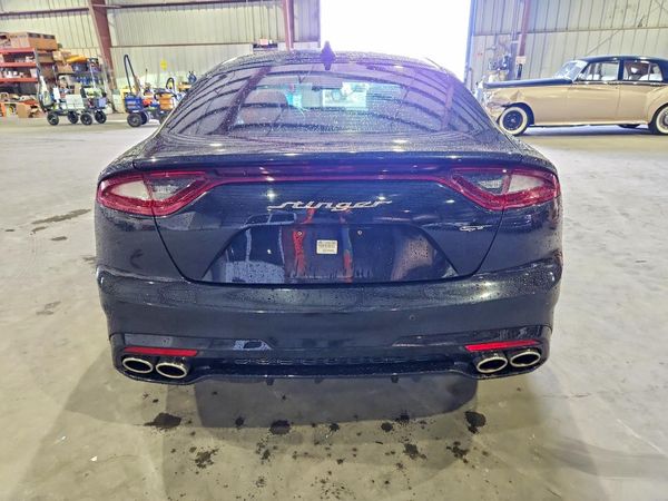 2020 KIA STINGER GT1