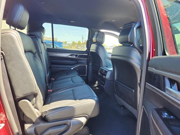 2025 JEEP WAGONEER Series II