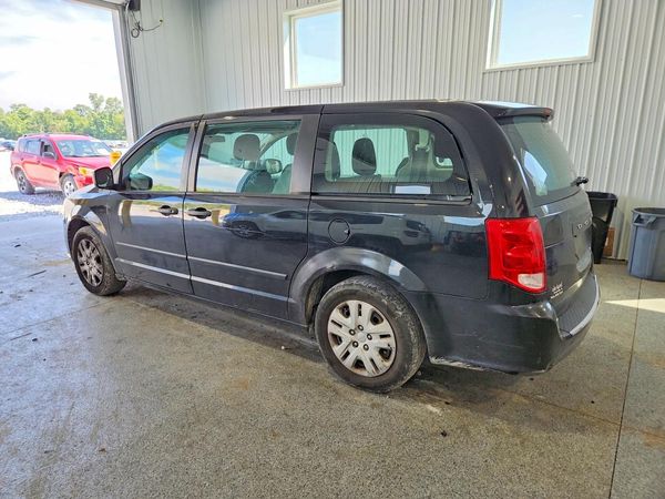2013 DODGE GRAND CARAVAN SE