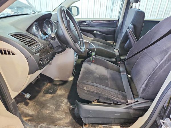 2013 DODGE GRAND CARAVAN SE