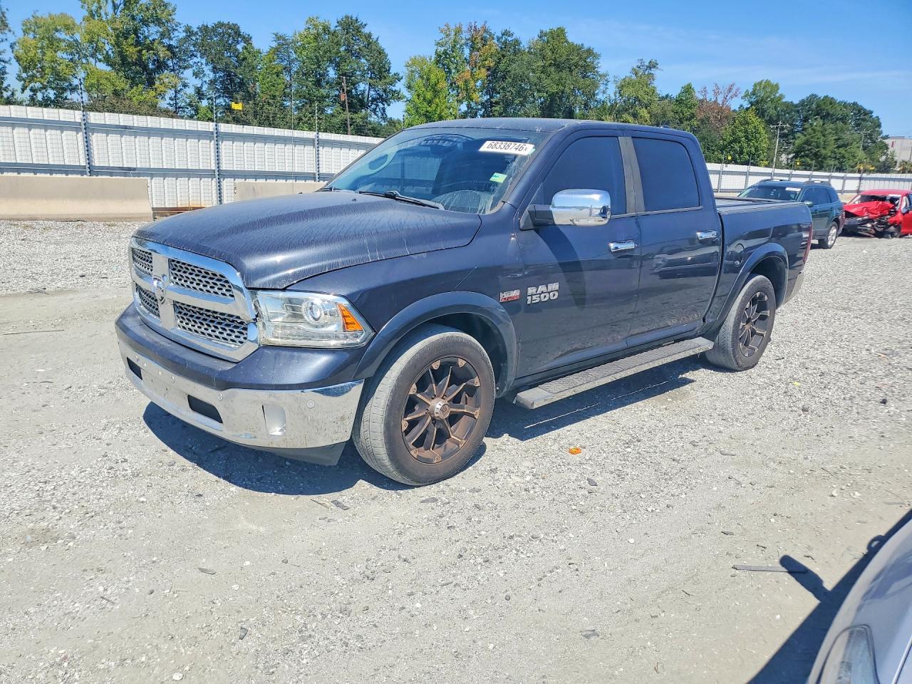 2015 RAM 1500 Laramie
